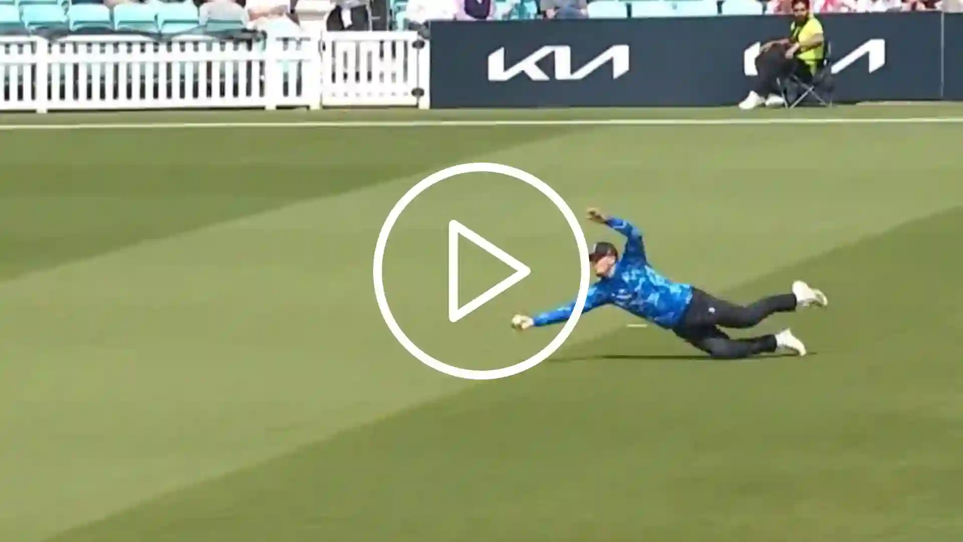 [WATCH] Sussex Fielder Pulls Off A Screamer To Remove Sam Curran